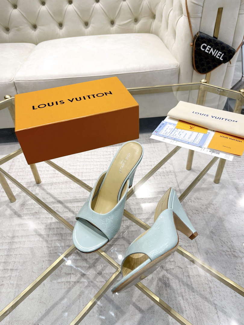 LV 1ACJ74 Louis Vuitton Women's Shoes Super Mule L75217