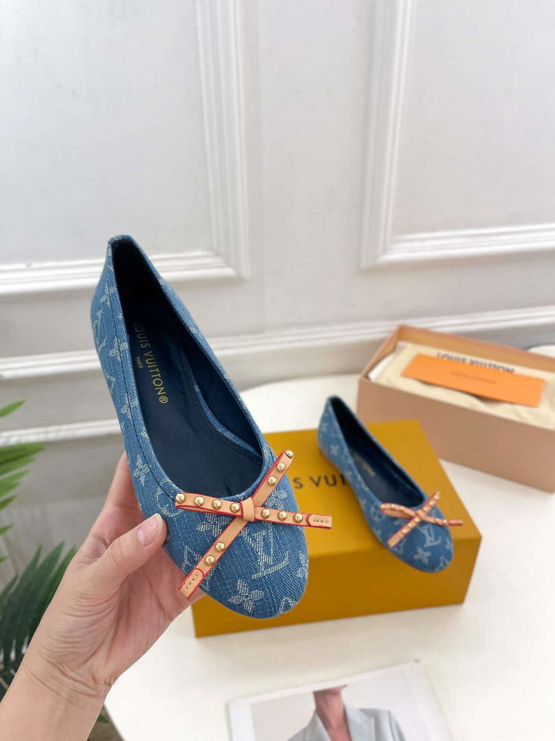 LV 1ACK97 Louis Vuitton Nina Flat Ballerina L66384