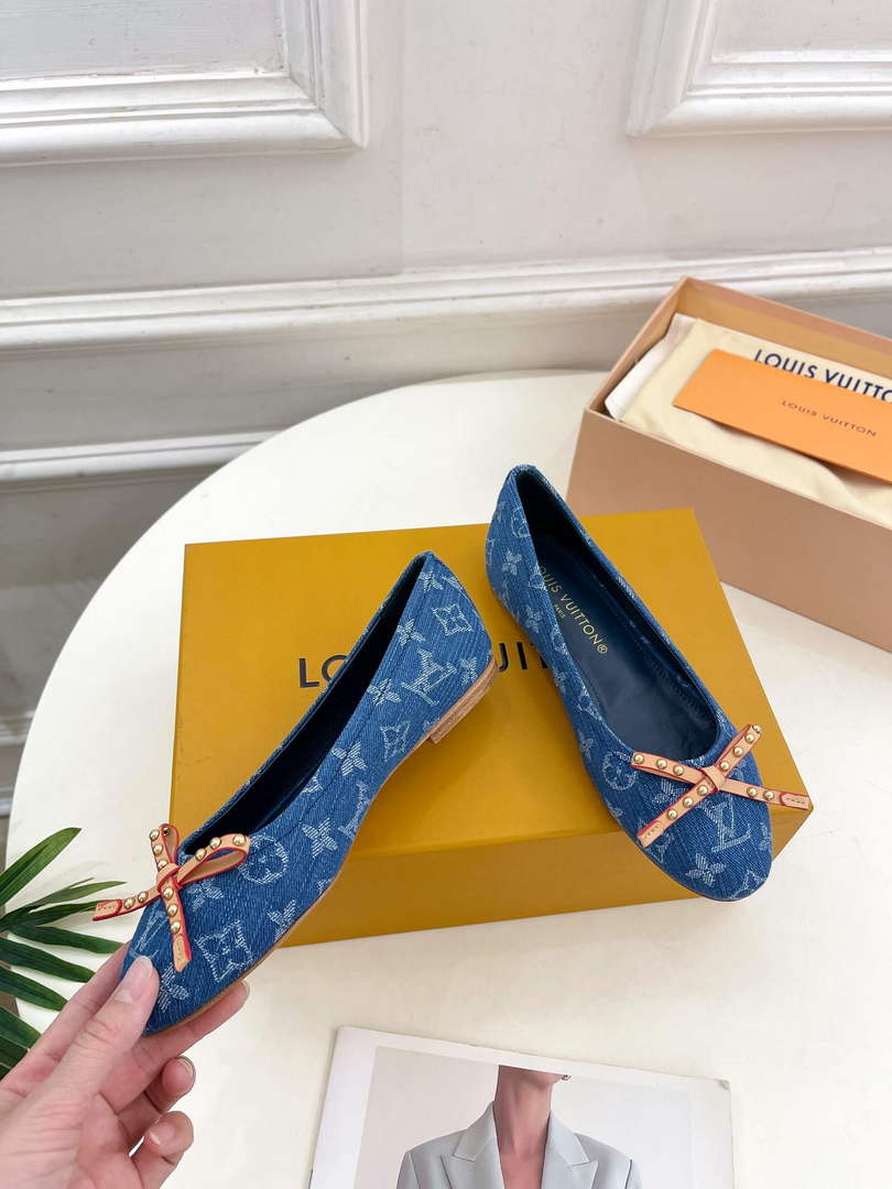 LV 1ACK97 Louis Vuitton Nina Flat Ballerina L66385