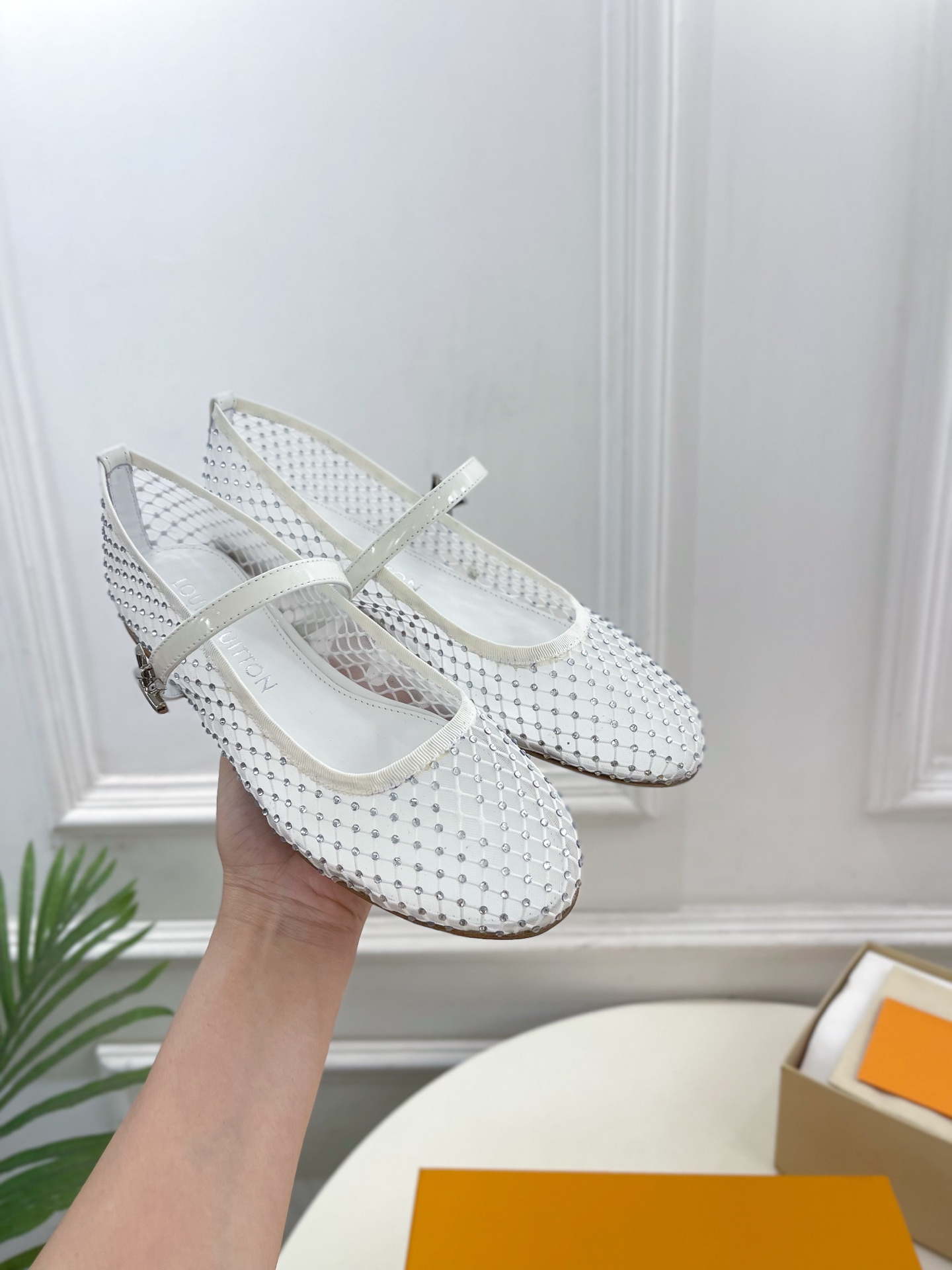 LV 1AGZ15 Louis Vuitton Romy Flat Ballerina Shoes L66206