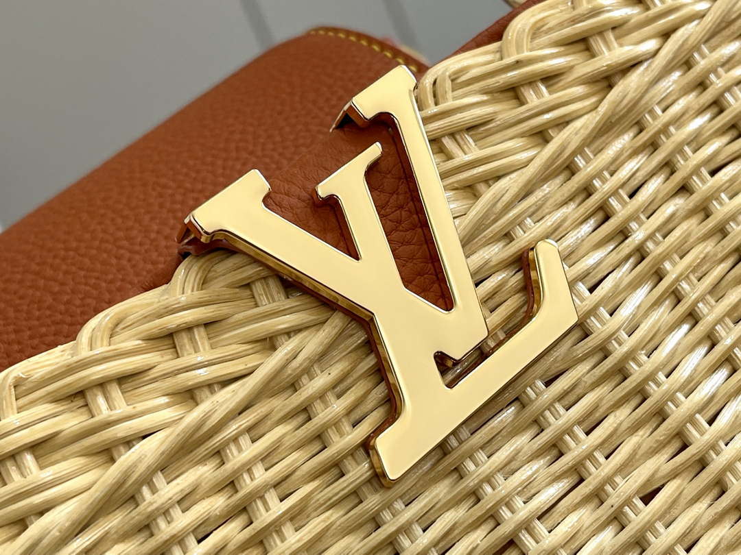 LV M11617 Louis Vuitton Capucines BB Handbag Straw Leather Beige Tan - Default Title - View 4
