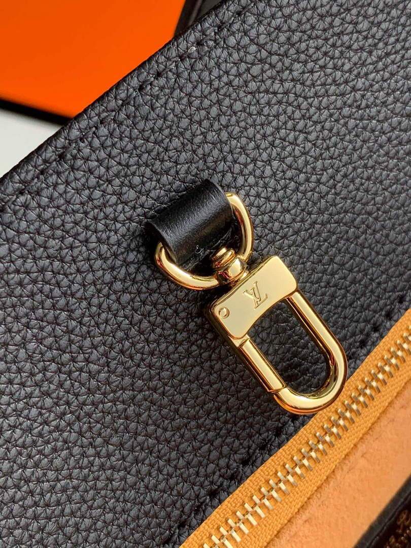 LV M44925 Louis Vuitton Onthego GM M45595 Bag Monogram Empreinte Leather Black