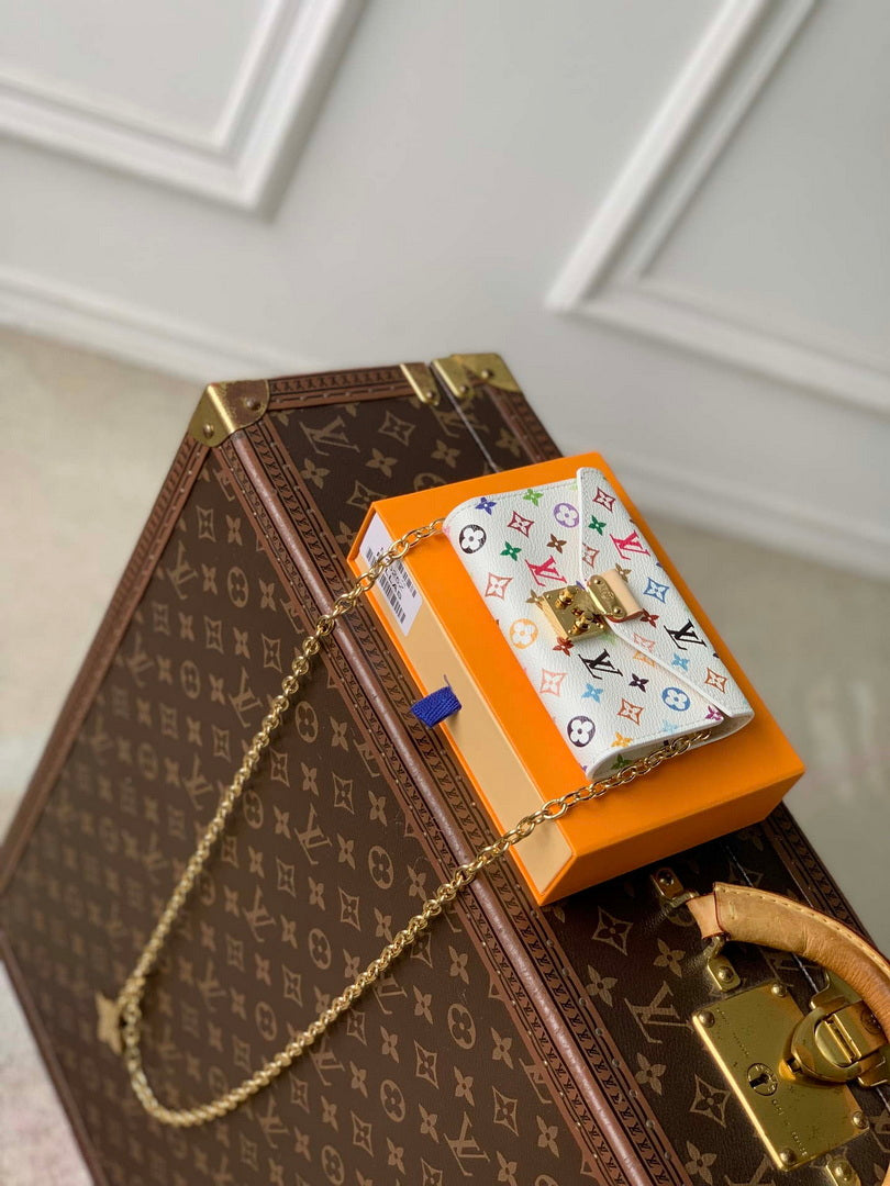 LV M4625Z Louis Vuitton LV x TM Pouch Metis Belt White