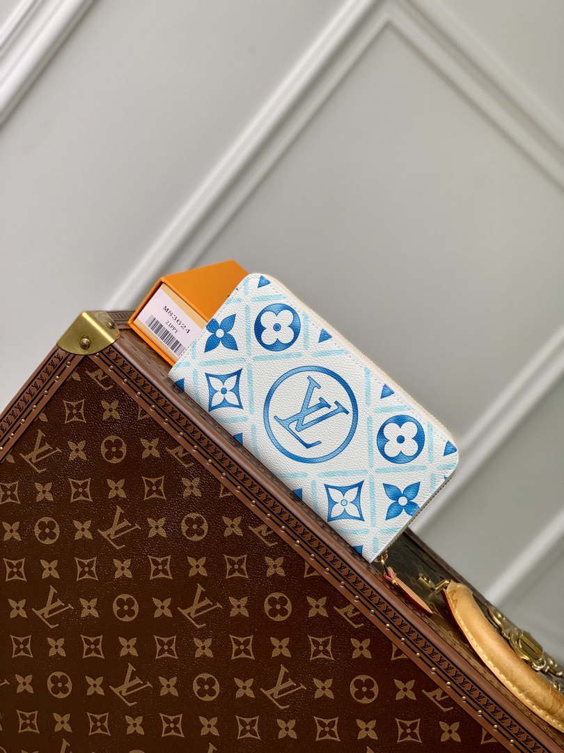 LV M83624 Louis Vuitton LV By The Pool Zippy Wallet Blue