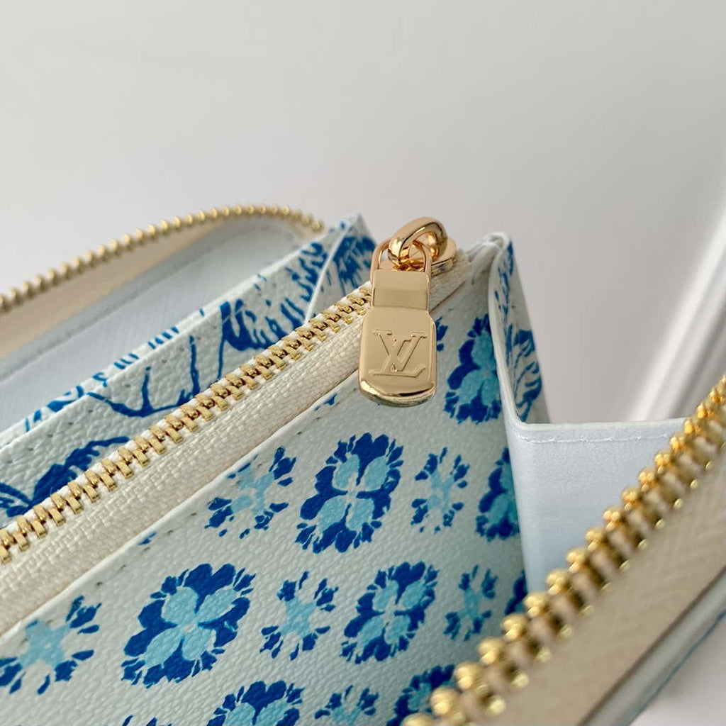 LV M83624 Louis Vuitton LV By The Pool Zippy Wallet Blue