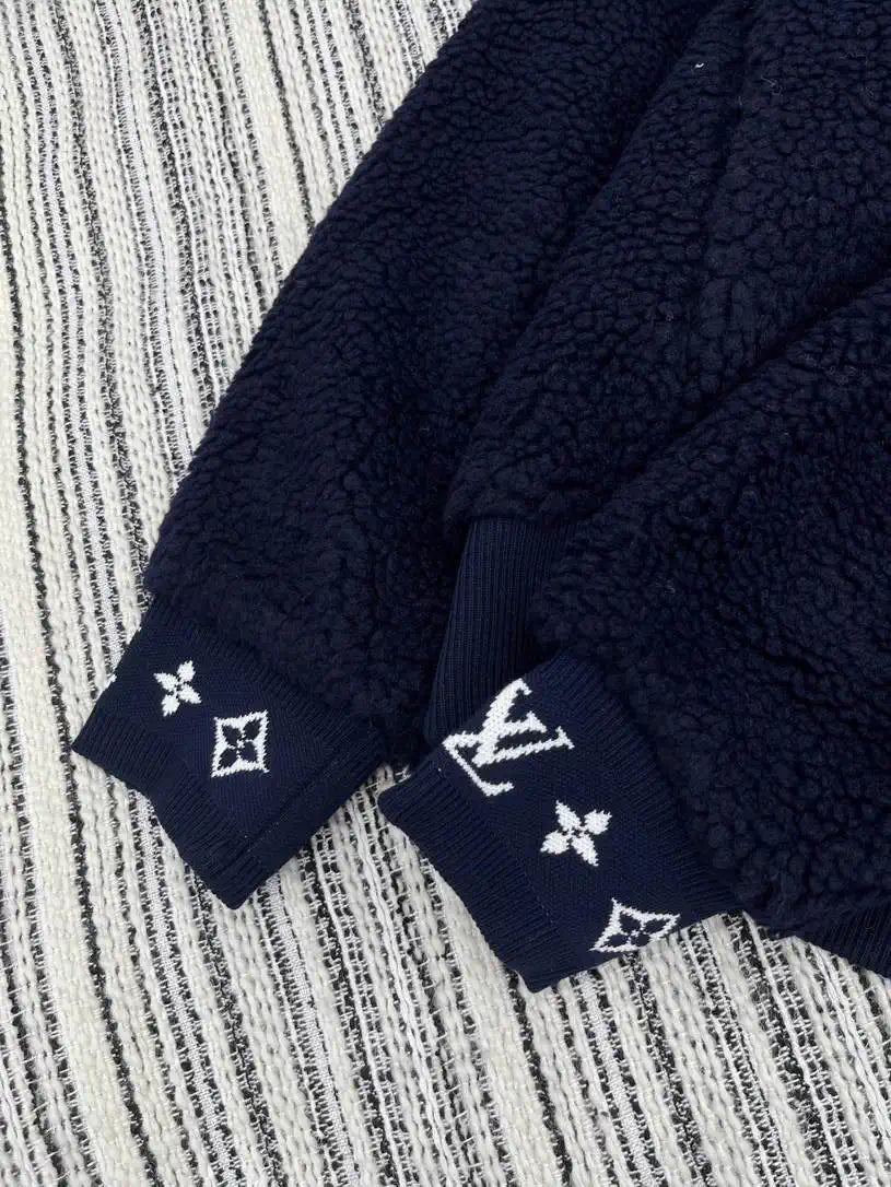 LV Coat Louis Vuitton Women Lambswool zipper Jacket L55801