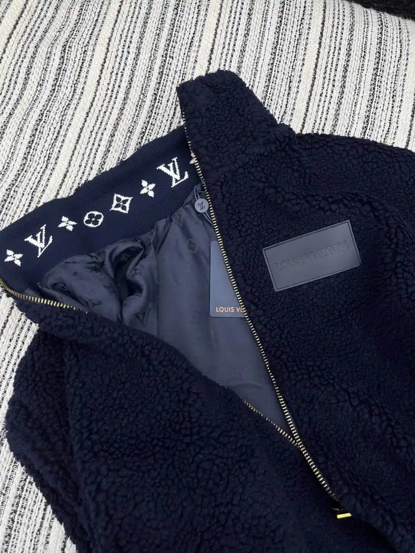 LV Coat Louis Vuitton Women Lambswool zipper Jacket L55801
