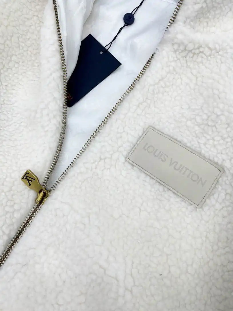 LV Coat Louis Vuitton Women Lambswool zipper Jacket L55800