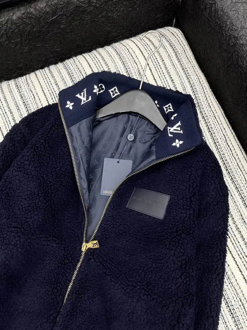 LV Coat Louis Vuitton Women Lambswool zipper Jacket L55801