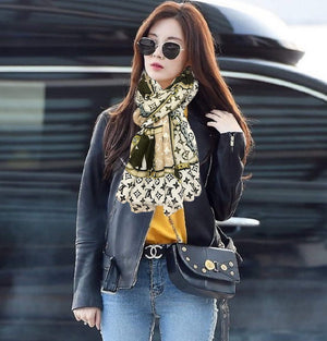 LV M00411 Louis Vuitton Fashion Printing Scarf Stole L60205 - Default Title - View 1