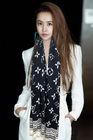 LV M00411 Louis Vuitton Fashion Printing Scarf Stole L60207 - Default Title - View 1