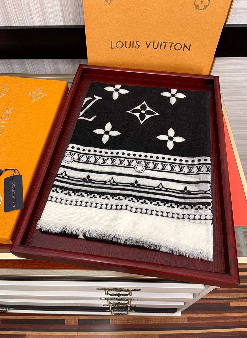 LV M00411 Louis Vuitton Fashion Printing Scarf Stole L60207
