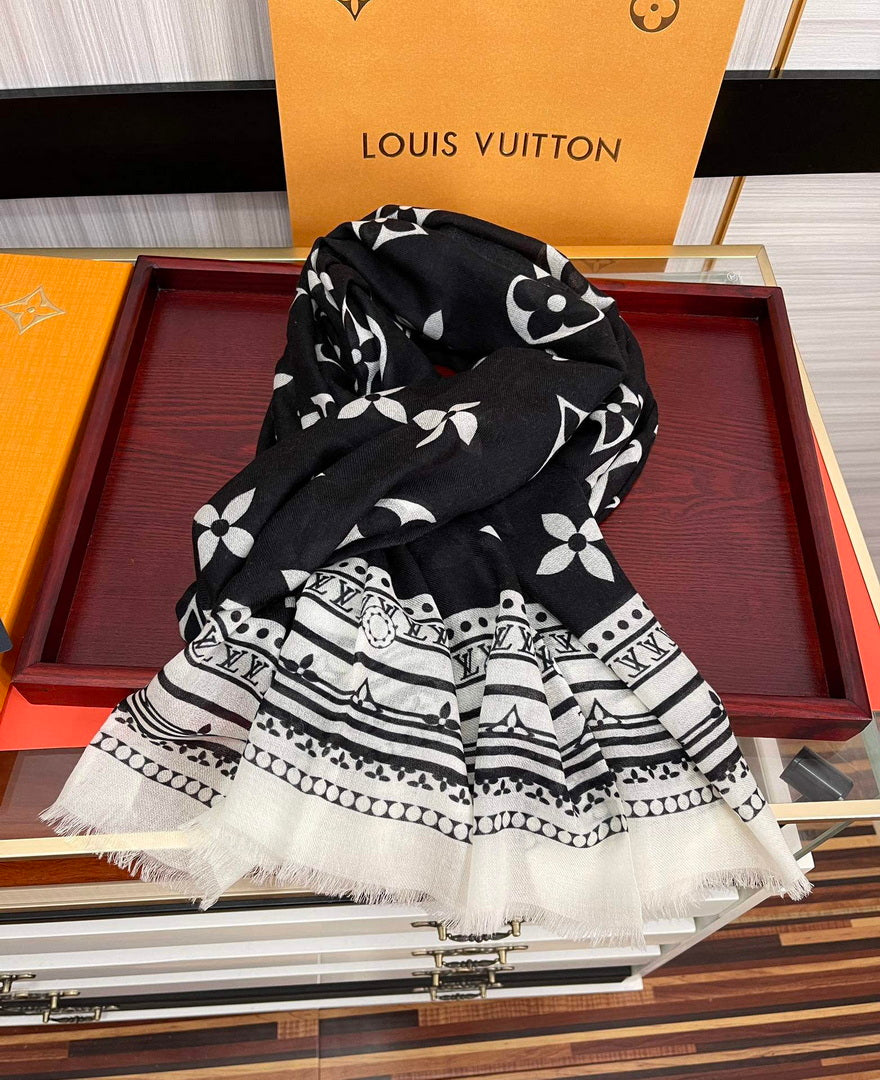 LV M00411 Louis Vuitton Fashion Printing Scarf Stole L60207