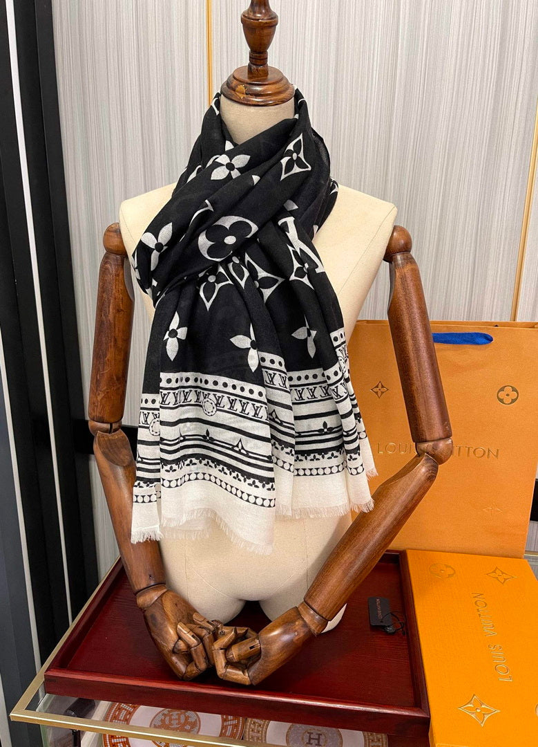 LV M00411 Louis Vuitton Fashion Printing Scarf Stole L60207