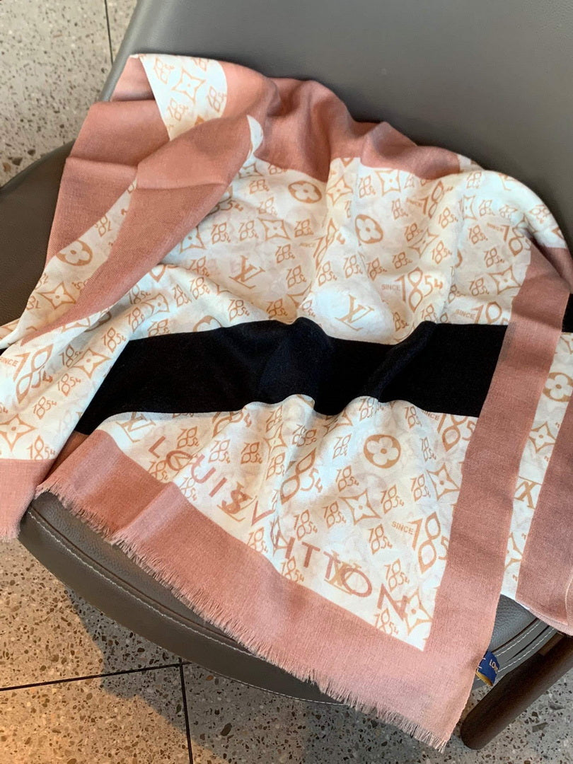 LV M00411 Louis Vuitton Fashion Printing Scarf Stole L60210