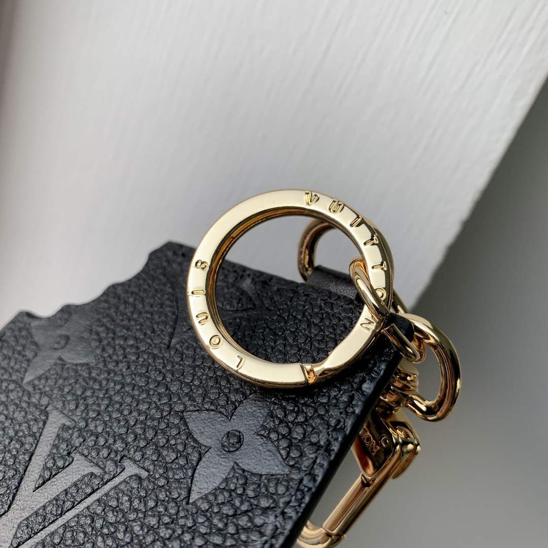 LV M01478 Louis Vuitton LV Chocolate Bar Figurine Key Holder and Bag Charm Black Leather
