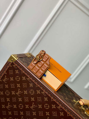 LV M01478 Louis Vuitton LV Chocolate Bar Figurine Key Holder and Bag Charm Brown - Default Title - View 1