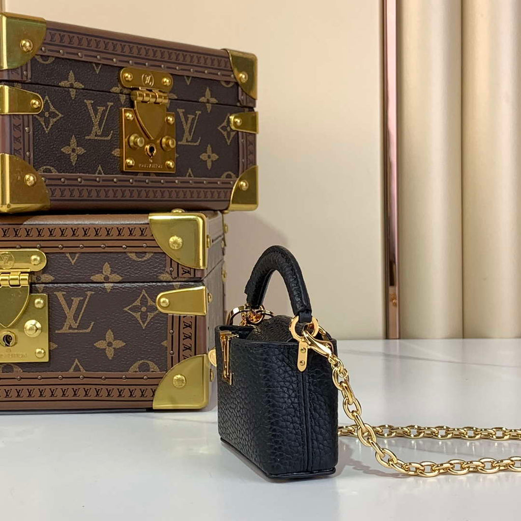 LV M02132 Louis Vuitton Capucines Micro Bag Black
