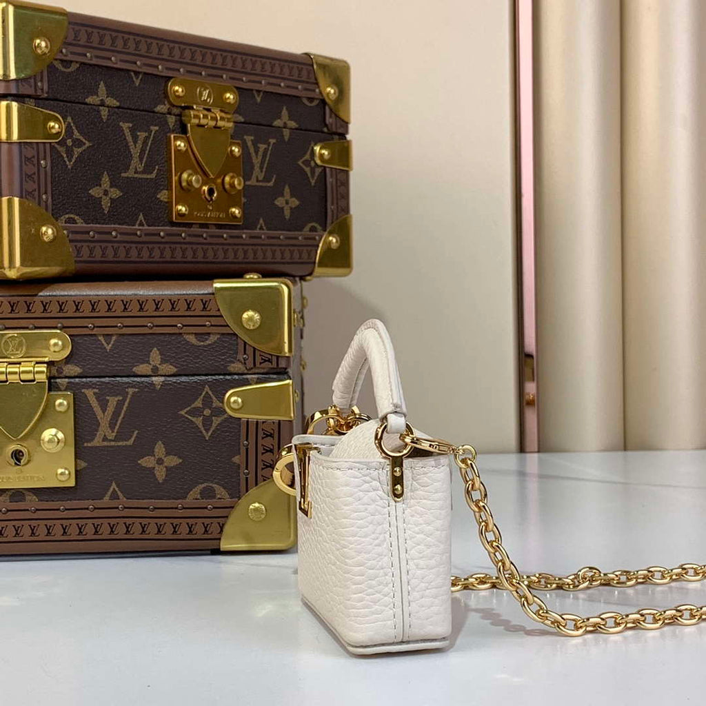 LV M02132 Louis Vuitton Capucines Micro Bag White