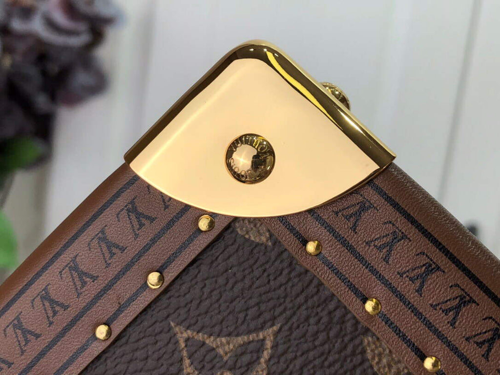 LV M10077 Louis Vuitton Camera Box