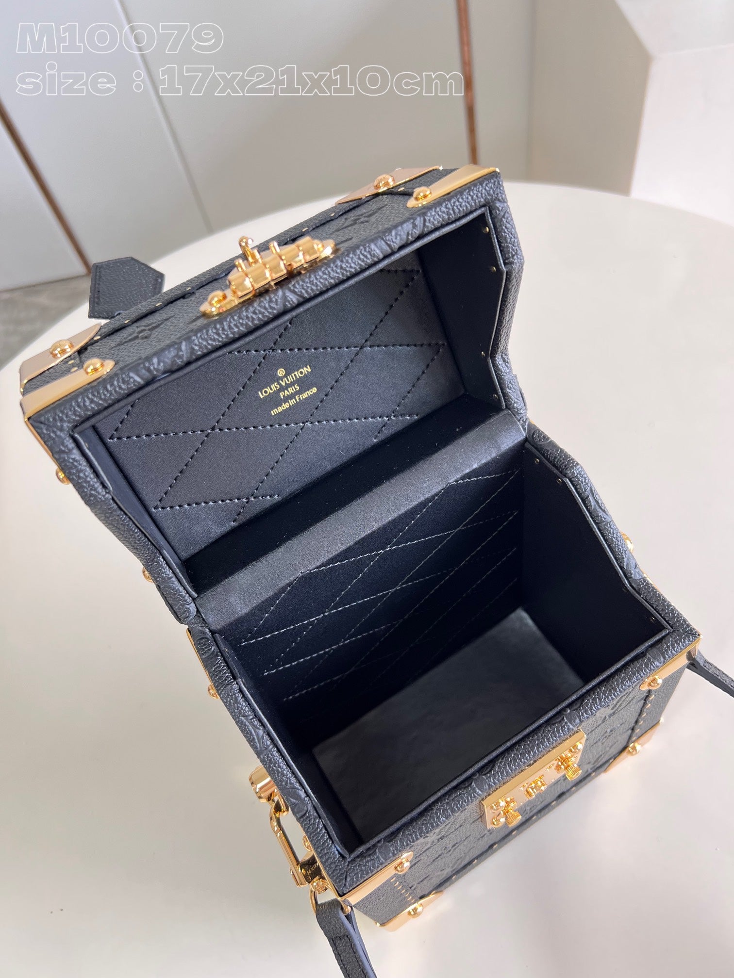 LV M10079 Louis Vuitton Camera Box Handbag Black Monogram Empreinte Leather