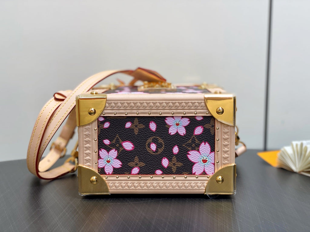 LV M10079 Louis Vuitton Camera Box Handbag Monogram Canvas Pink