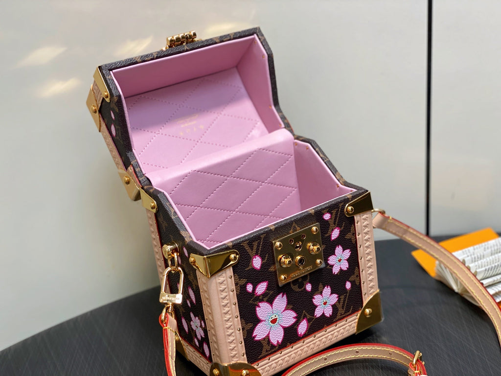 LV M10079 Louis Vuitton Camera Box Handbag Monogram Canvas Pink
