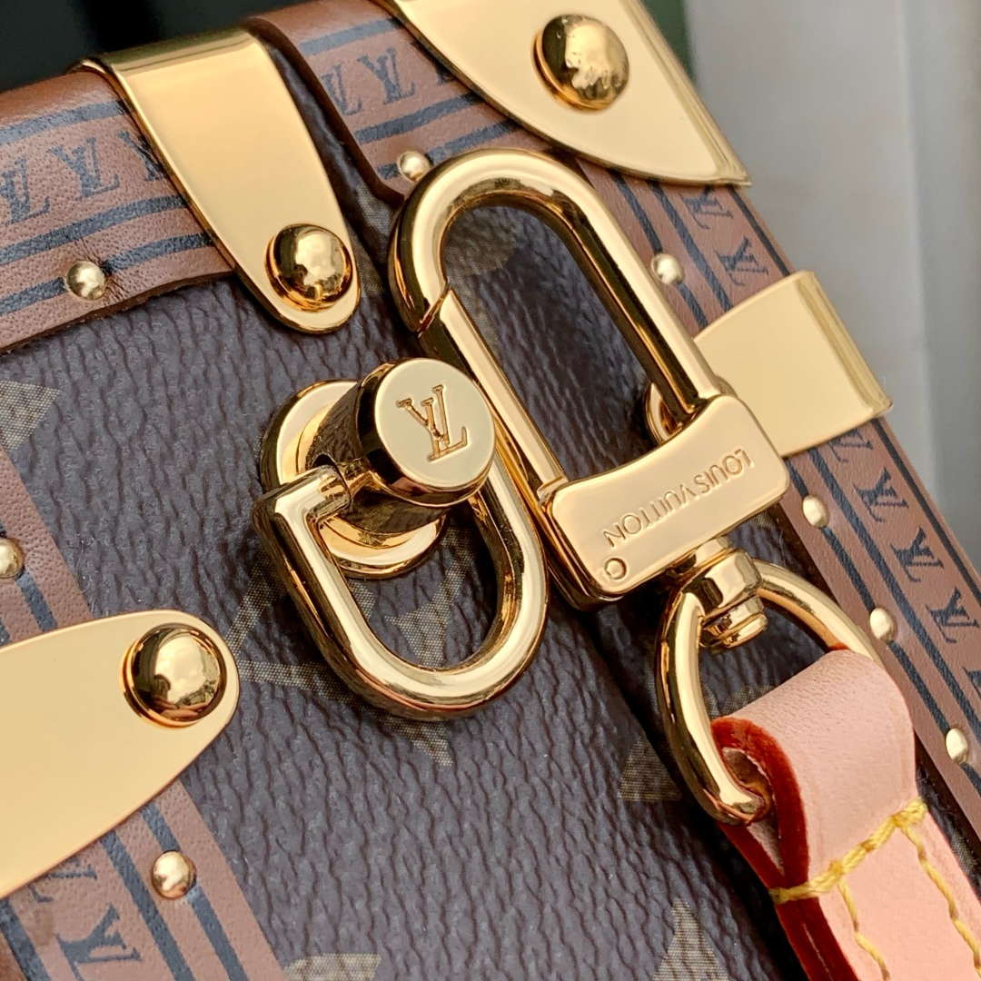 LV M11118 Louis Vuitton Handle Trunk Monogram