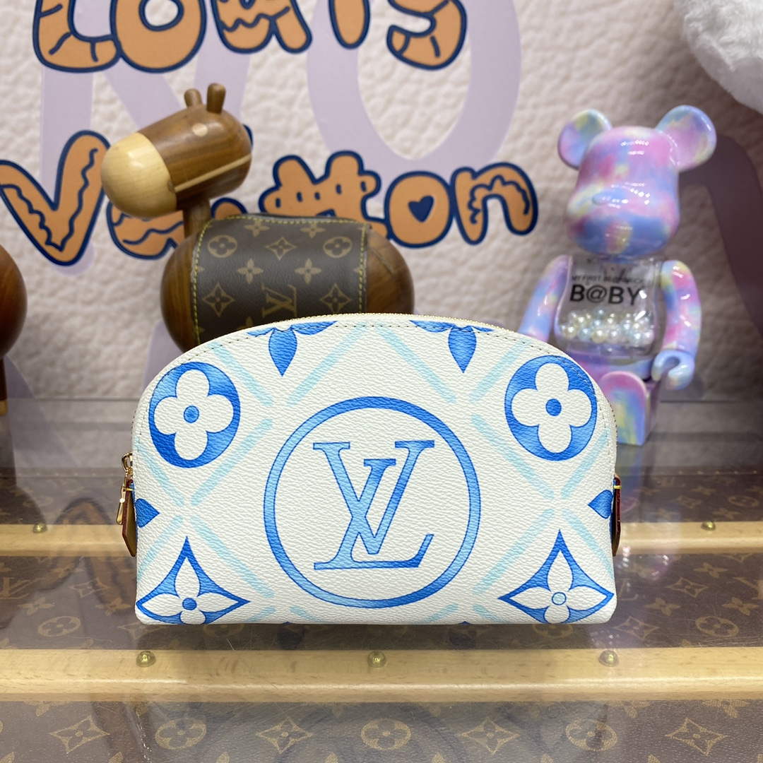 LV M11239 Louis Vuitton Pochette Cosm¨¦tique PM Bag Blue - Default Title - View 1