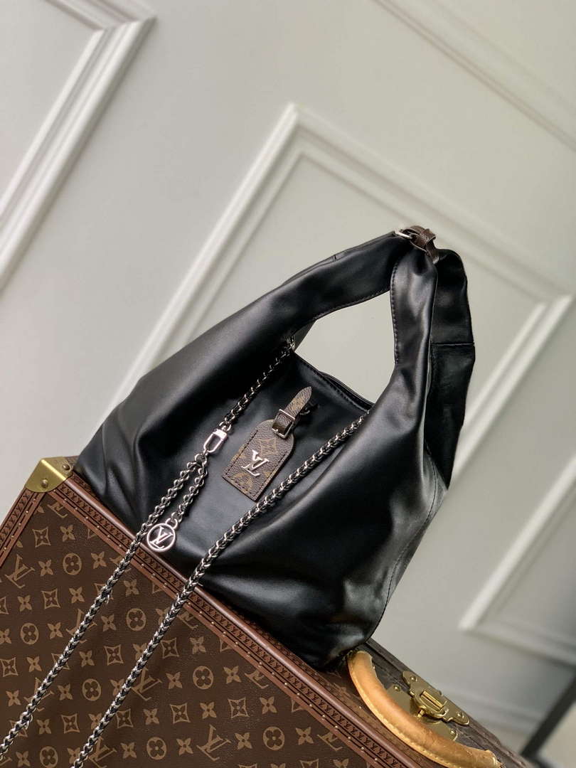 LV M11266 Louis Vuitton Atlantis MM Bag Black