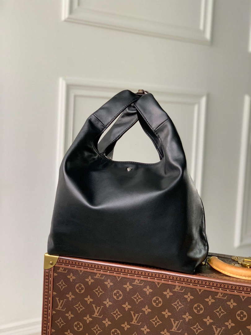 LV M11266 Louis Vuitton Atlantis MM Bag Black - Default Title - View 4