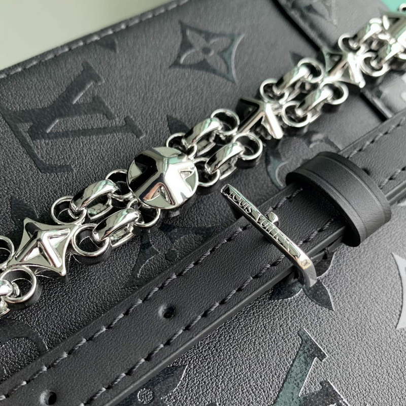 LV M11269 Louis Vuitton Camera Box Handbag Black - Default Title - View 7