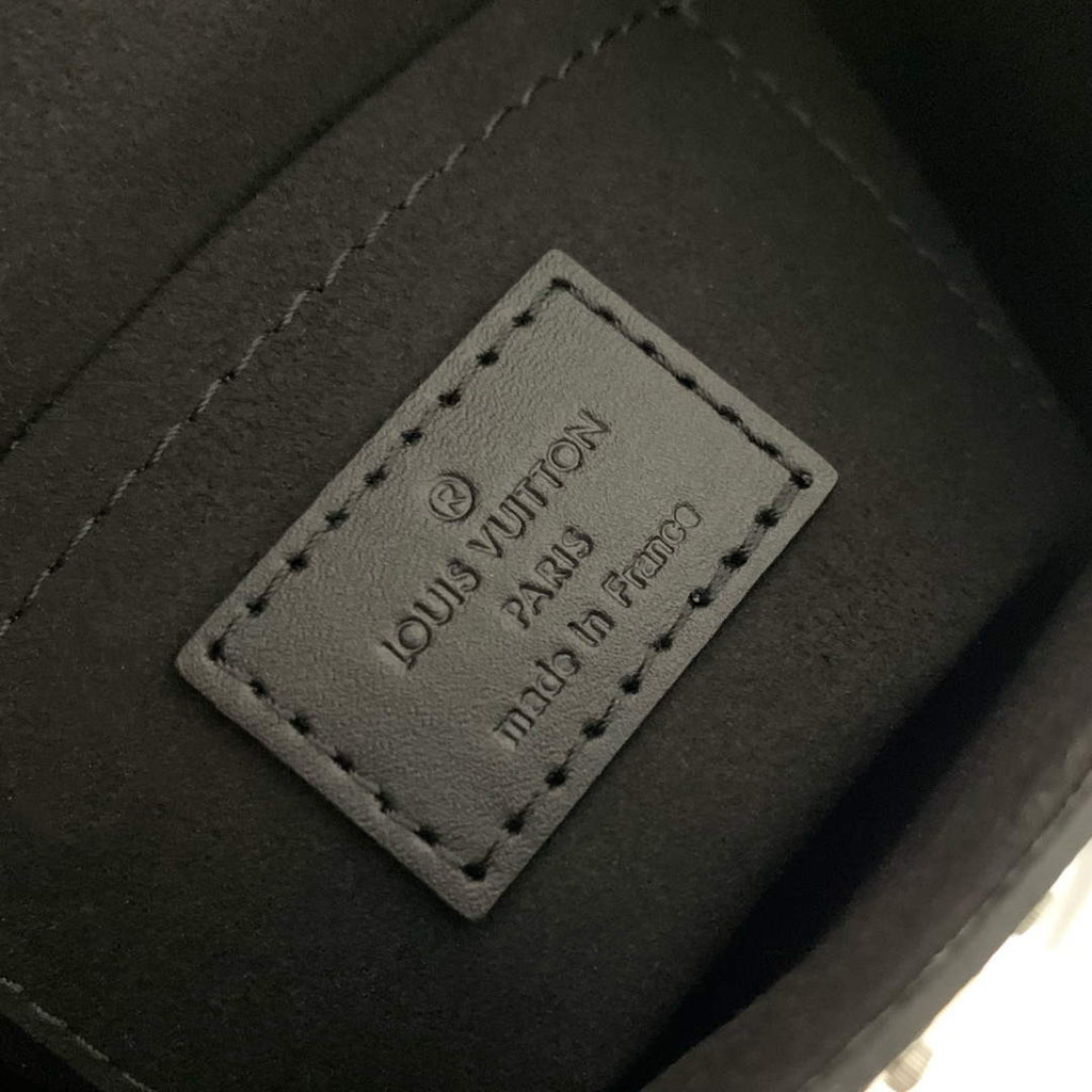 LV M11269 Louis Vuitton Camera Box Handbag Black