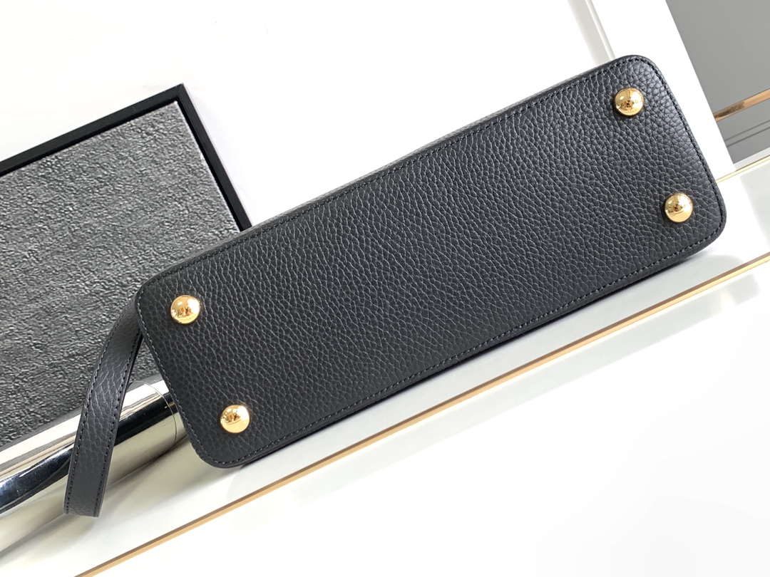 LV M11349 Louis Vuitton Capucines MM Handbag Black