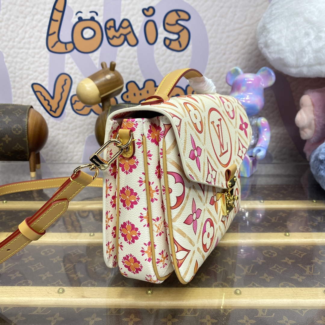 LV M11461 Louis Vuitton Pochette M¨¦tis Handbag Coral