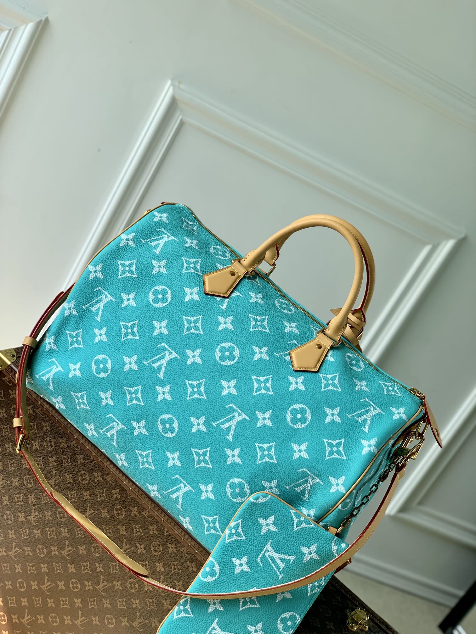 LV M11564 Louis Vuitton Speedy P9 Bandouliere 40 Bag Monogram Leather Lake Blue - Default Title - View 3