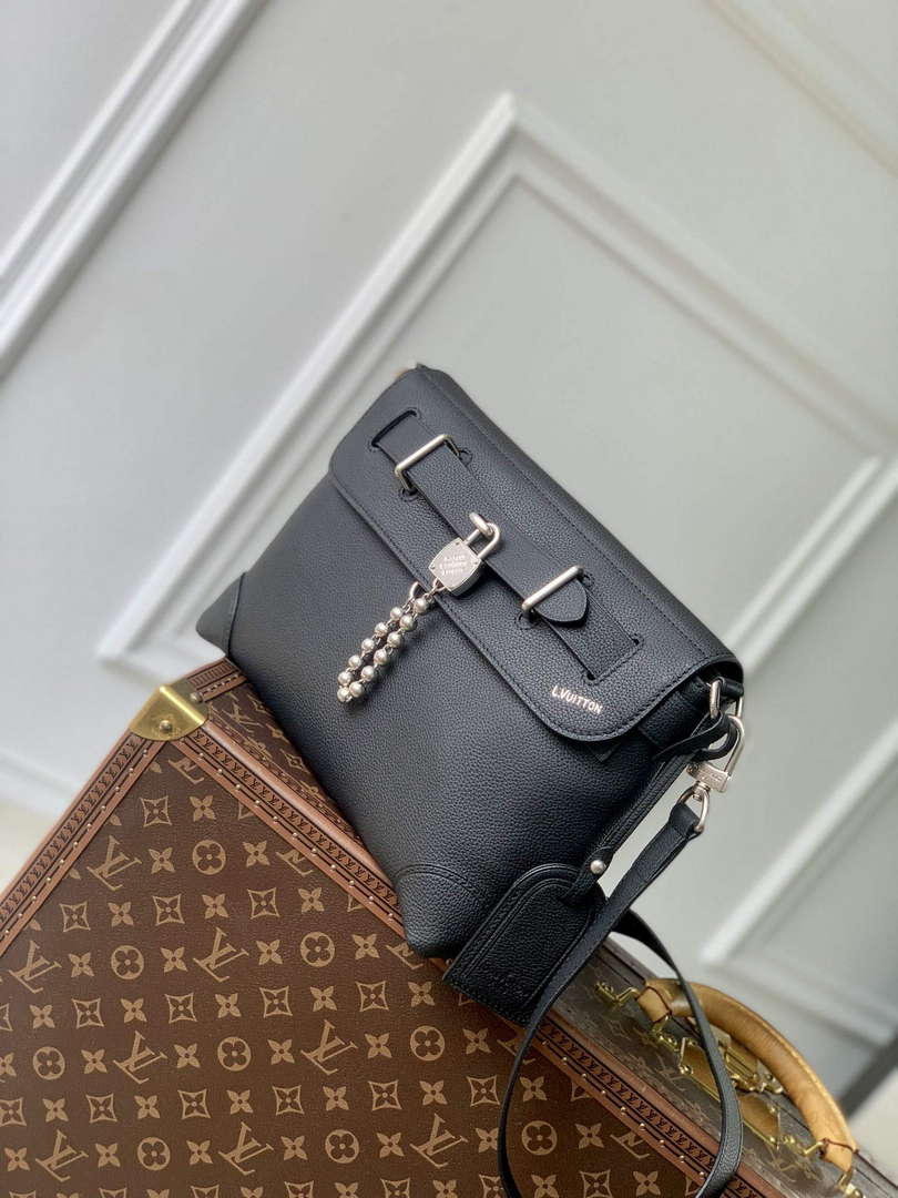 LV M11607 Louis Vuitton Steamer Crossbody Messenger Bag Black - Default Title - View 2