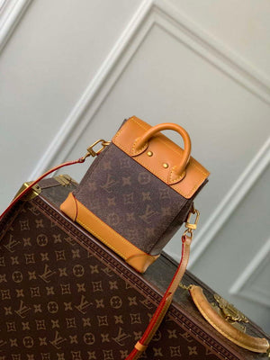 LV M11630 Louis Vuitton Steamer 15 Steamer Bag - Default Title - View 3