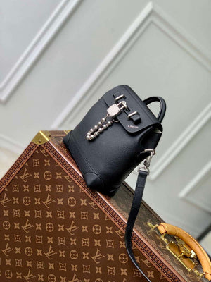 LV M11637 Louis Vuitton Steamer 15 Compact City Bag Black - Default Title - View 2