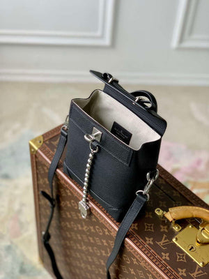 LV M11637 Louis Vuitton Steamer 15 Compact City Bag Black - Default Title - View 9