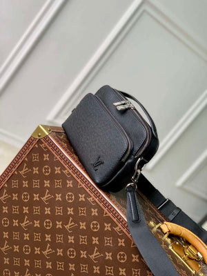 LV M11657 Louis Vuitton Avenue Messenger Bag Black - Default Title - View 2