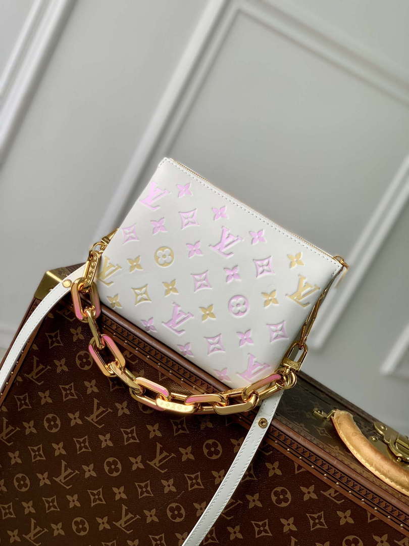 LV M11727 Louis Vuitton Coussin BB Handbag White