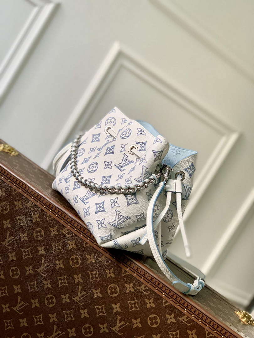 LV M11736 Louis Vuitton Bella Bucket Bag White/Blue - Default Title - View 2