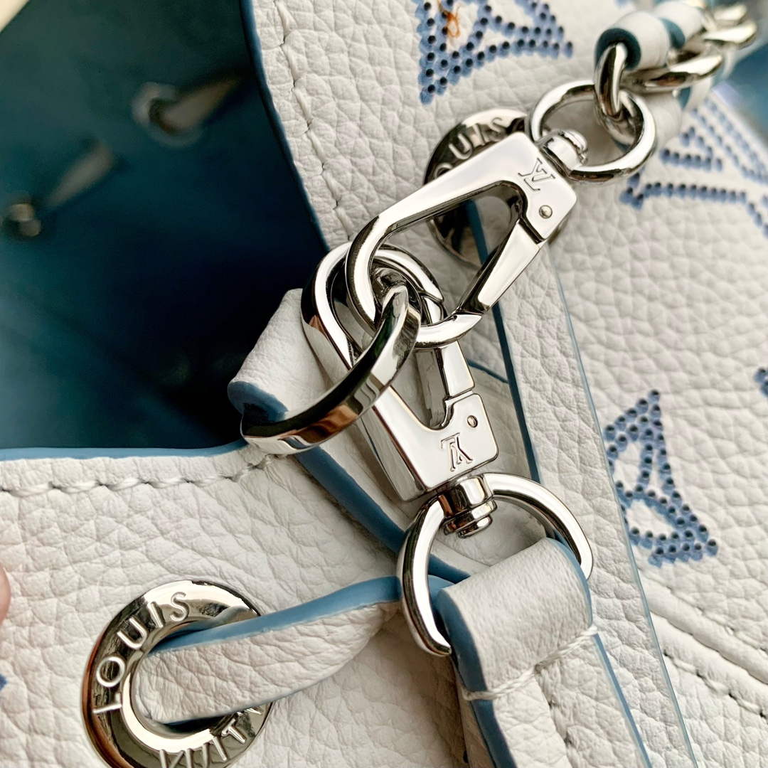 LV M11736 Louis Vuitton Bella Bucket Bag White/Blue