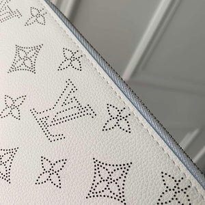 LV M11745 Louis Vuitton Zippy Wallet White Blue - Default Title - View 4