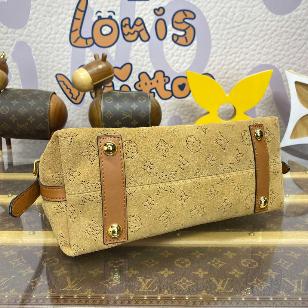 LV M11843 Louis Vuitton CarryAll PM Suede leather Bag Beige