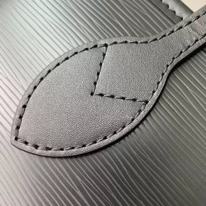 LV M11930 Louis Vuitton Neverfull MM Bag Epi Leather Black - Default Title - View 5