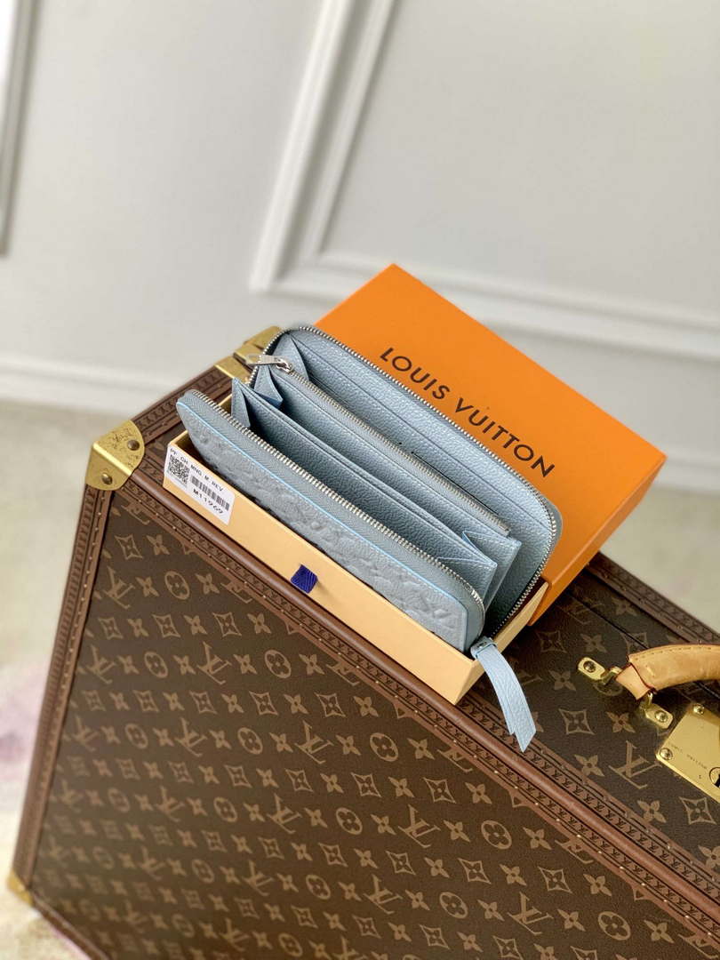 LV M11969 Louis Vuitton Zippy Wallet Light Blue Monogram Unplant - Default Title - View 9