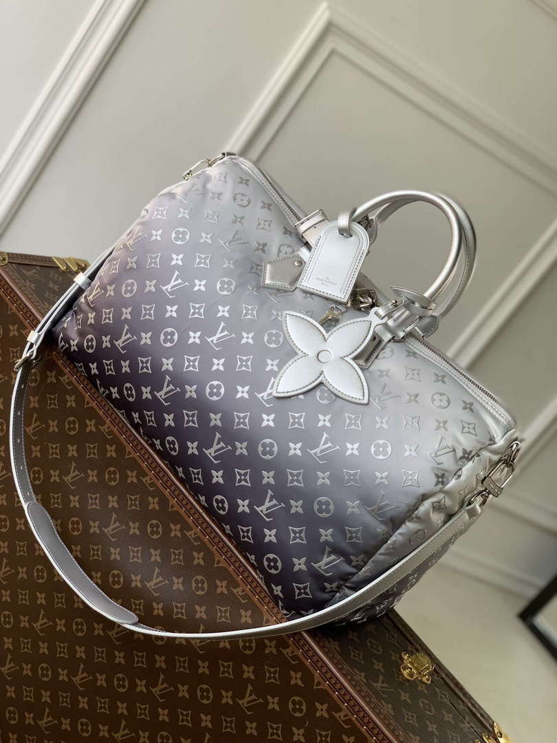 LV M12067 Louis Vuitton Keepall Bandouliere 45 Travel Bag Frost