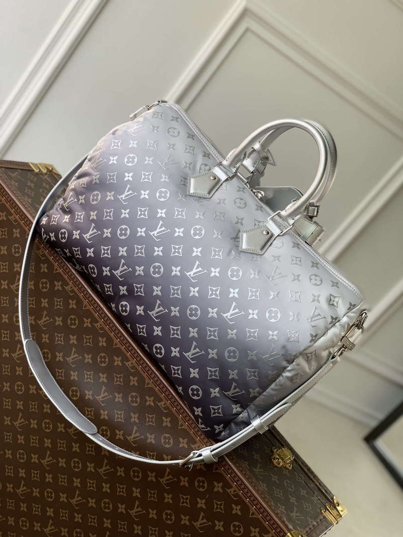 LV M12067 Louis Vuitton Keepall Bandouliere 45 Travel Bag Frost